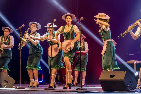 Odessa Ukraine Mars 2019 Ljus Musikshow Freedom Jazz Vackra Kvinnliga — Stockfoto