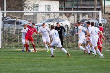 Odessa, Ukrayna-Mart 27, 2019: FC Balkanların First League maçı (Odessa)-FC Miner. Ukrayna 'nın ilk futbol ligi bölgesel ekipler oyunun gergin anları