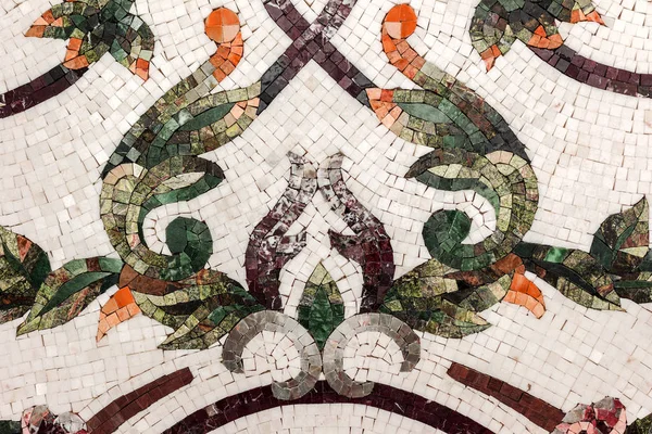 Λεπτομέρεια από ένα όμορφο μαρμάρινο μωσαϊκό πάνελ. Εσωτερικό μαρμάρινο mosai — Φωτογραφία Αρχείου