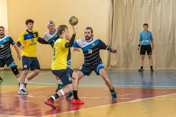 ODESSA, UCRÂNIA - 3 de abril de 2019: Torneio regional de handebol masculino — Fotografia de Stock