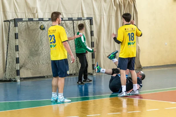 Odessa, Oekraïne-3 april 2019: regionale handbal mannen tournam — Stockfoto