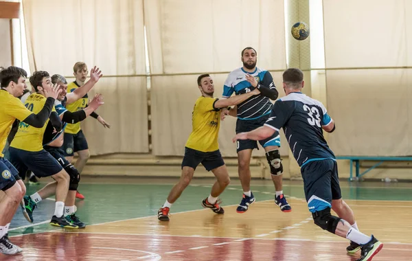 ODESSA, UCRÂNIA - 3 de abril de 2019: Torneio regional de handebol masculino — Fotografia de Stock