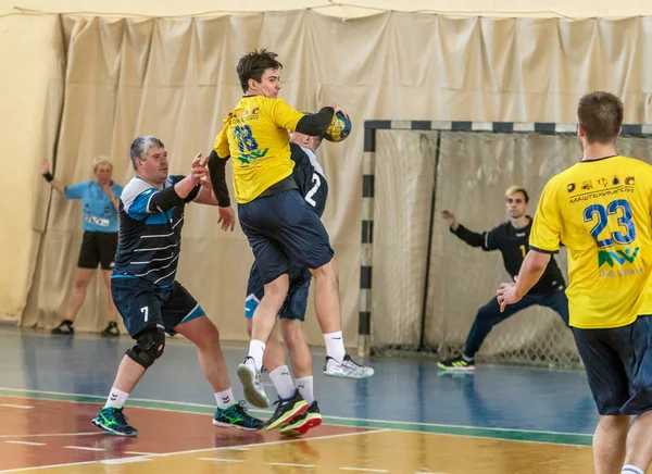 ODESSA, UKRAINE - April 3, 2019: Regional men's handball tournam — Stock Photo, Image