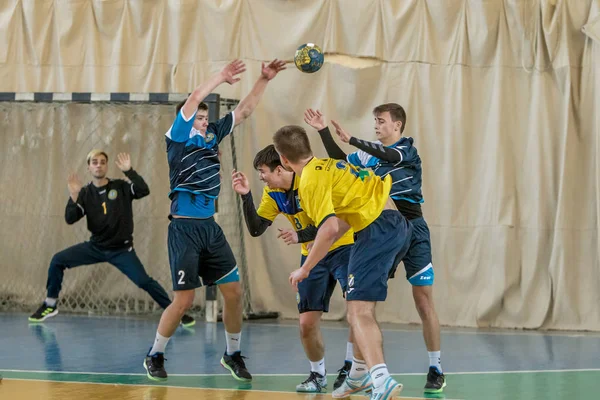 ODESSA, UCRÂNIA - 3 de abril de 2019: Torneio regional de handebol masculino — Fotografia de Stock