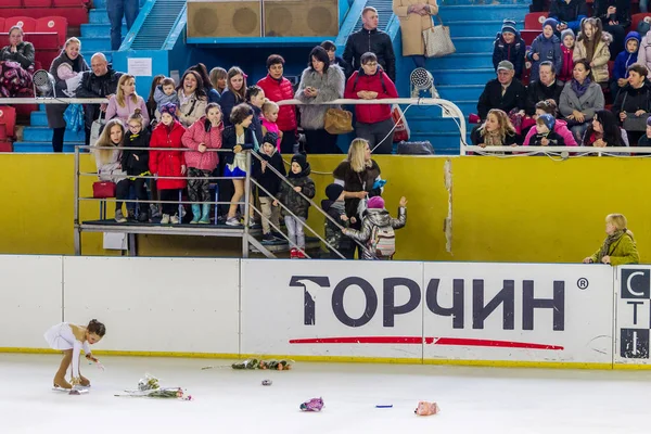 Odessa Ucraina Apr 2019 Bambini Piccoli Pattinaggio Artistico Sull Arena — Foto Stock