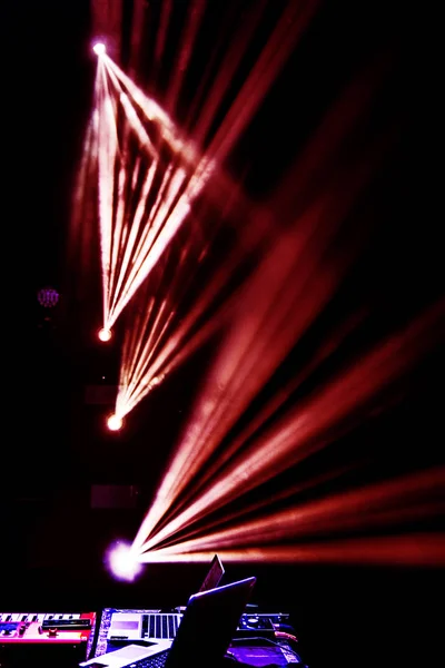 Stage Lights Several Projectors Dark Multi Colored Light Beams Stage — Stock Photo, Image