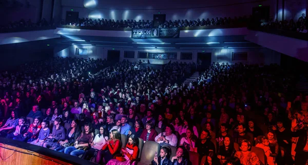 Oděsa Ukrajina Dubna 2019 Dav Diváků Rocku Alekseev Během Hudební — Stock fotografie