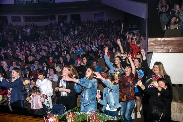 Oděsa Ukrajina Dubna 2019 Dav Diváků Rocku Alekseev Během Hudební — Stock fotografie
