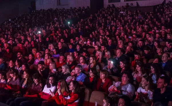 Odessa Ucrânia Abril 2019 Multidão Espectadores Concerto Rock Alekseev Durante — Fotografia de Stock