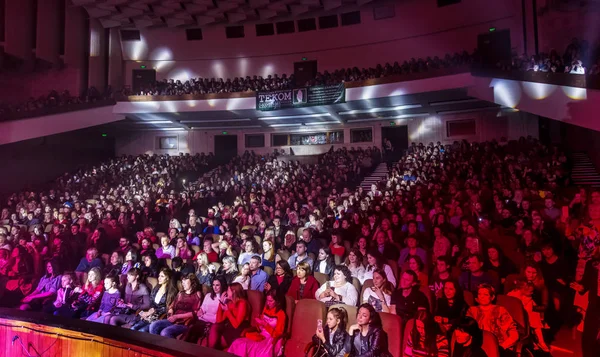 Oděsa Ukrajina Dubna 2019 Dav Diváků Rocku Alekseev Během Hudební — Stock fotografie