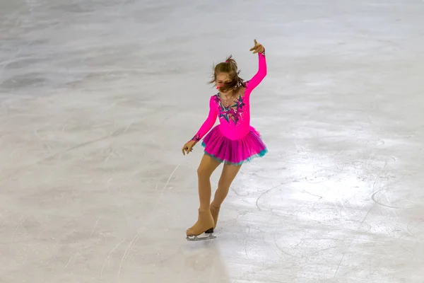 Odessa Ucrania Abr 2019 Niños Pequeños Patinando Arena Hielo Del — Foto de Stock