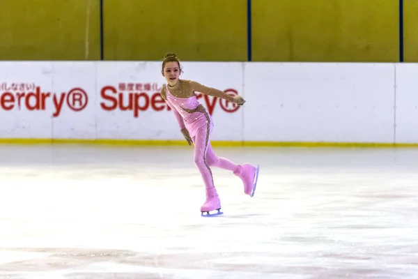 Odessa Ukraine Abr 2019 Crianças Pequenas Patinando Arena Gelo Estádio — Fotografia de Stock