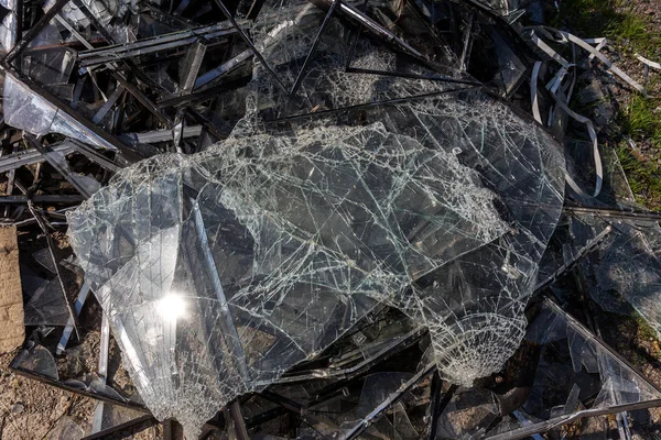 Brutet Härdat Fönster Glas Golvet Många Små Sprickor Ytan Krossat — Stockfoto