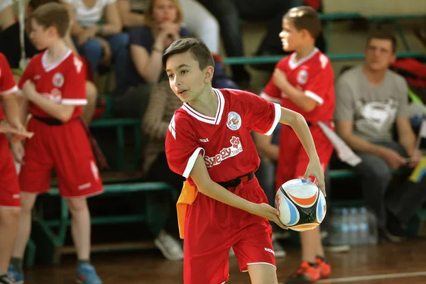 Odessa Ucrania Mayo 2019 Los Niños Pequeños Juegan Rugby Durante —  Fotos de Stock