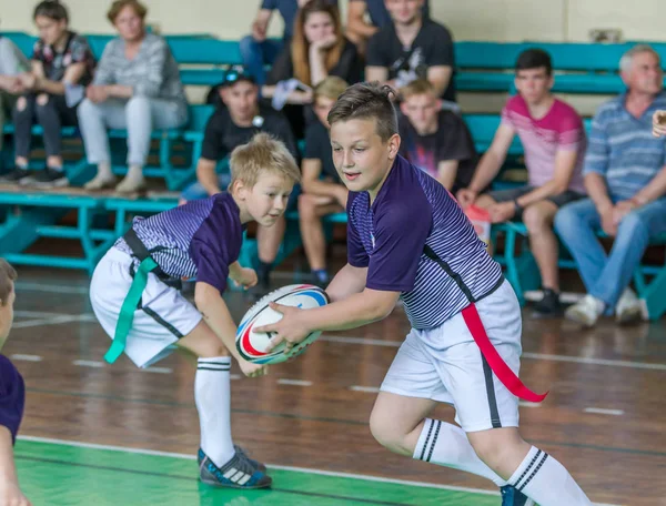 Odessa Ucraina Maggio 2019 Bambini Piccoli Giocano Rugby Durante Ultime — Foto Stock