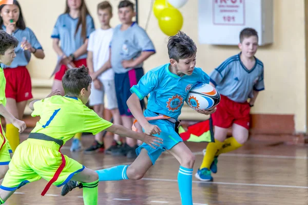 Odessa Ucrania Mayo 2019 Los Niños Pequeños Juegan Rugby Durante —  Fotos de Stock