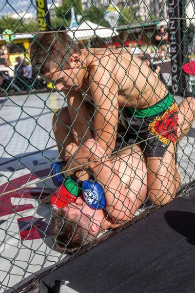 Odessa Ukraine June 2019 Fighters Mma Boxers Fighting Rules Cage — Stock Photo, Image