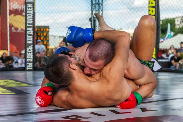 Odessa Ukraine June 2019 Fighters Mma Boxers Fighting Rules Cage — Stock Photo, Image