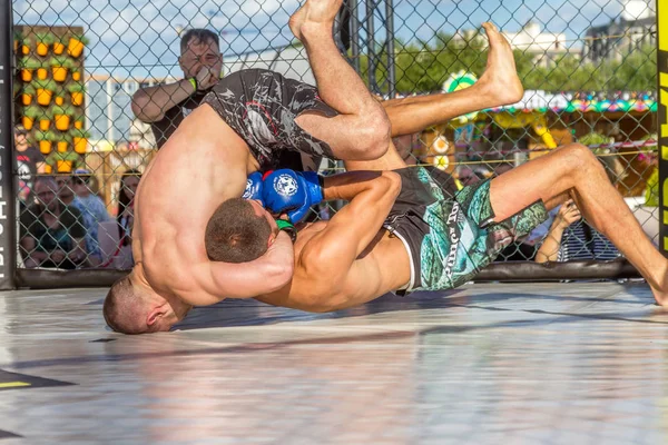 Odessa Ucrania Junio 2019 Combatientes Boxeadores Mma Están Luchando Sin — Foto de Stock