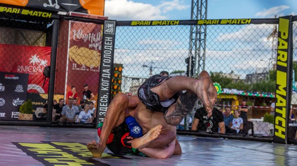 Odessa Ukrayna Haziran 2019 Mma Boksörler Fighters Sekizgenkafes Halka Kuralları — Stok fotoğraf