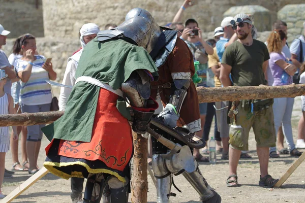 Odessa Ucrania Julio 2019 Batalla Los Caballeros Con Armas Medievales —  Fotos de Stock