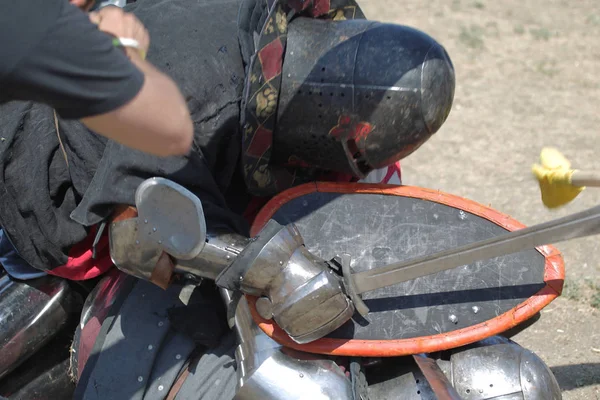 Odessa Ucrania Julio 2019 Batalla Los Caballeros Con Armas Medievales — Foto de Stock