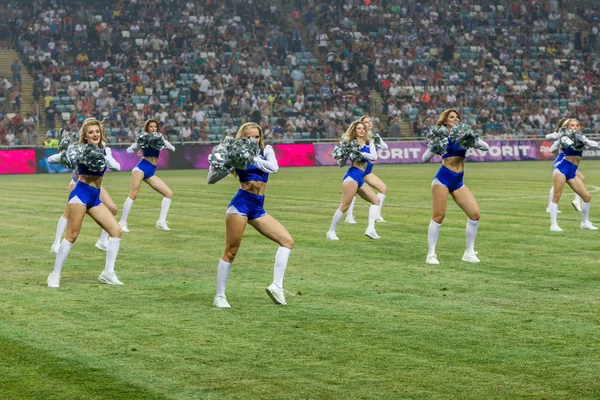 Odessa Ukraine July28 2019 Performance Beautiful Young Girls Cheerleader Team — Stock Photo, Image