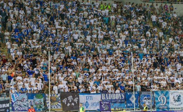 Odessa Ukrajina Červenec 2019 Diváci Stadionu Davy Fanoušků Stáncích Fotbalového — Stock fotografie
