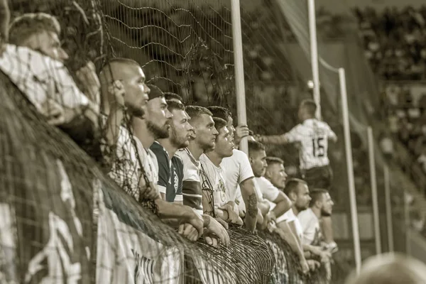 Odessa Ukraina Juli 2019 Åskådare Stadion Skaror Fans Montrar Fotbollsstadion — Stockfoto