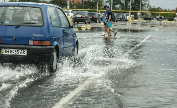 Одеса Україна Серпня 2019 Водіння Автомобіля Затопленій Дорозі Під Час — стокове фото