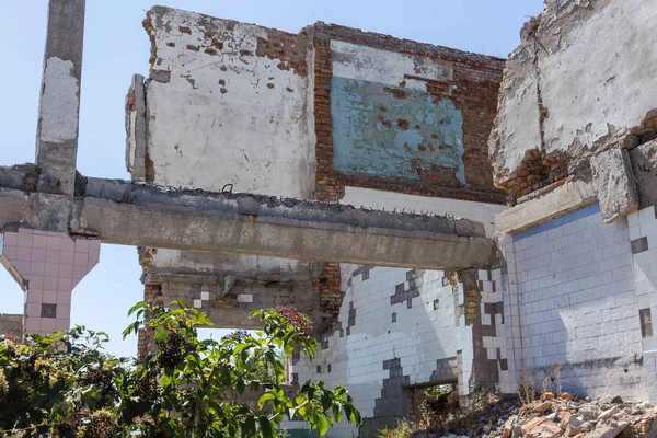 Casa Arruinada Restos Casas Antiguas Apocalypse Ciudad Abandonada Ciudad Los — Foto de Stock