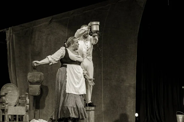 乌克兰奥德萨 2019年8月27日 基辅戏剧团在圣赫勒拿演出的历史剧 科西坎 的戏剧片段 — 图库照片