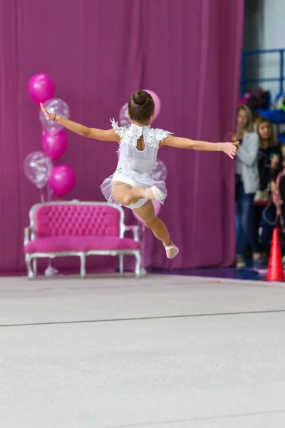 Oděssa Ukrajina Září 2019 Děti Dívky Soupeří Rytmické Gymnastice Ukrajinském — Stock fotografie