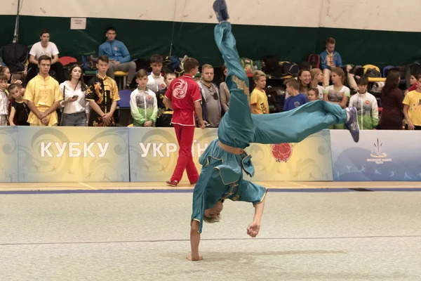 Odessa Ucrania Octubre 2019 Atleta Wushu Durante Competición Wushu Entre —  Fotos de Stock