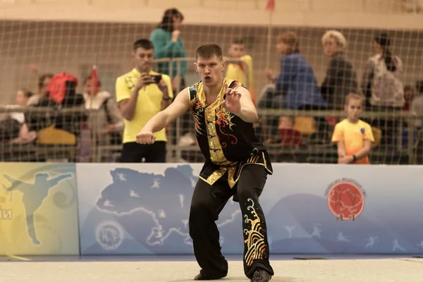 Odessa Ukrajna 2019 Október Wushu Atléta Gyerekek Közötti Wushu Versenyen — Stock Fotó