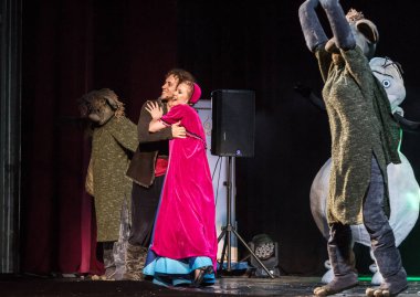 Odessa, Ukrayna - 14 Temmuz 2019: Çocuk müzikal performansı 