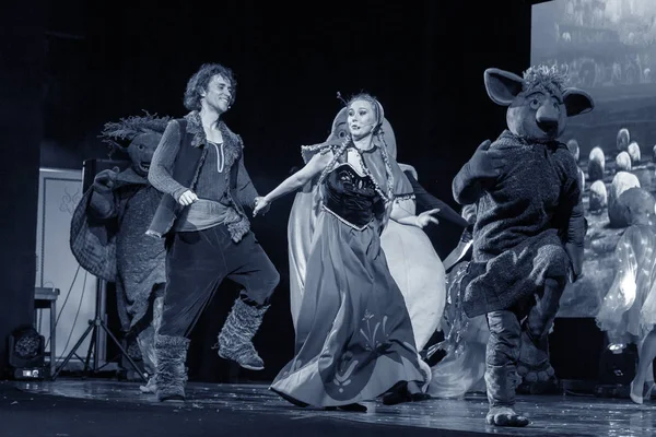 오데사 우크라이나 2019 어린이 뮤지컬 차가운 오데사 오페라와 극장의 무대에서 — 스톡 사진