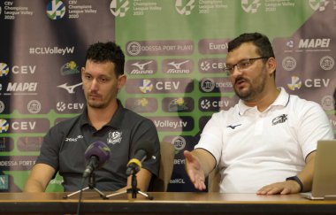 Odessa, Güney, Ukrayna - 15 Ekim 2019: Avrupa Bayanlar Voleybol Şampiyonası. Dişi Khimik Yuzhny - Mladost Zagreb Hırvatistan. Cev Şampiyonlar Ligi Volesi 2020. Kadın Yoğun Voleybol Oyunu