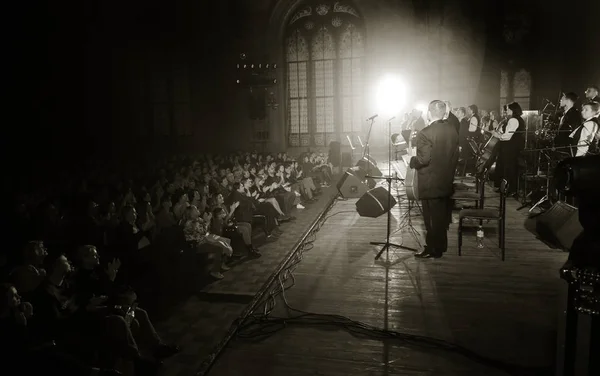 Odessa Ukraine Oktober 2019 Penonton Sebuah Konser Teater Menikmati Penampilan — Stok Foto