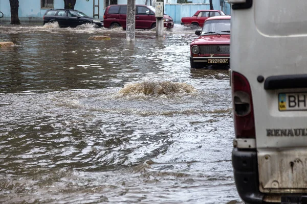 Odessa Ukraina Maj 2020 Kör Bil Översvämmad Väg Översvämning Orsakad — Stockfoto