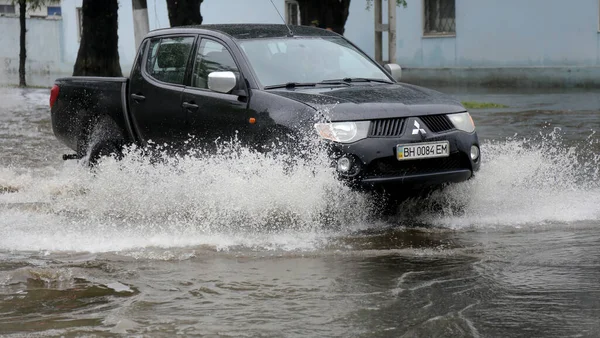 Odessa Ucraina Maggio 2020 Guida Strada Allagata Durante Inondazioni Causate — Foto Stock