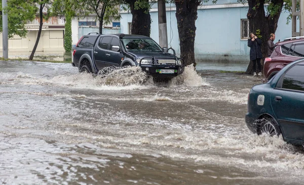 Odessa Ucraina Maggio 2020 Guida Strada Allagata Durante Inondazioni Causate — Foto Stock