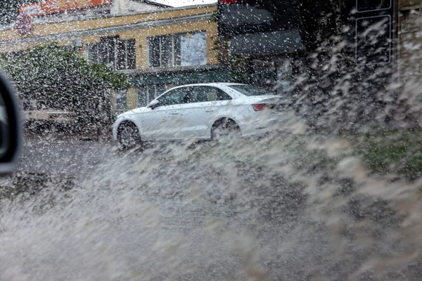 Riving Car Flooded Road Flood Caused Torrential Rains Cars Float — Stock Photo, Image