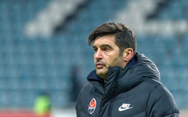 ОДЕССА, Украина -2 марта 2019: Легендарный известный футбольный тренер Пауло Александр Родригес Фонсека во время матча "Шахтера" (Донецк) с Черноморец. Пресс-конференция, комментарии главного тренера Пауло Фонсека
