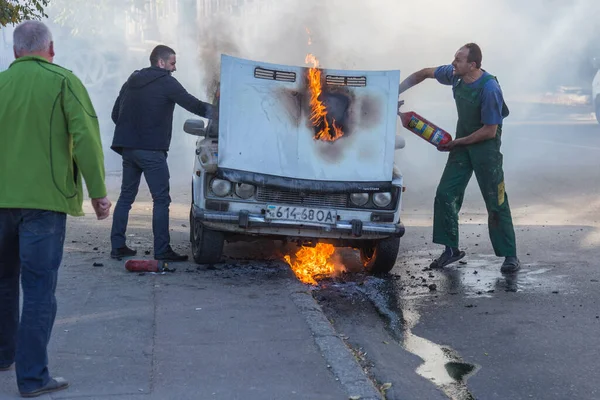 Odessa Ukraine Oct 2018 Burning Car Middle Highway Sudden Fire — Stock Photo, Image