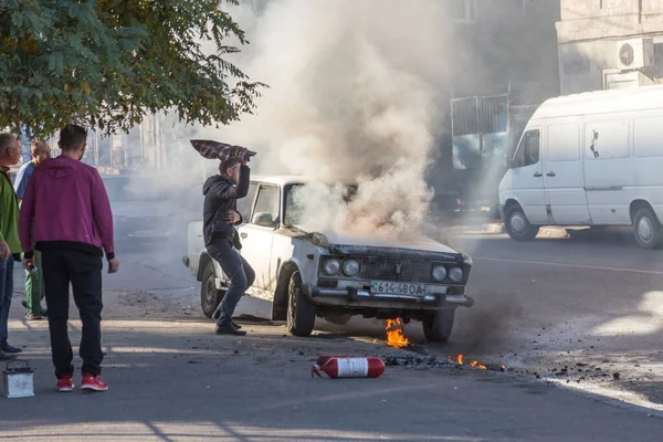 Odessa Ukraine Okt 2018 Brandende Auto Midden Snelweg Plotselinge Brand — Stockfoto