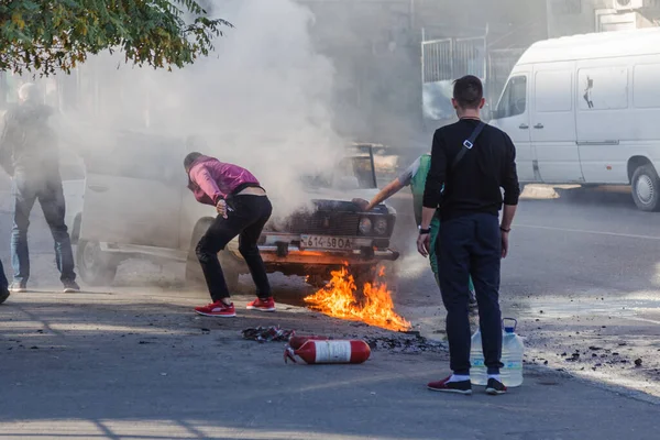 Odessa Ukraine Oct 2018 Burning Car Middle Highway Sudden Fire — Stock Photo, Image