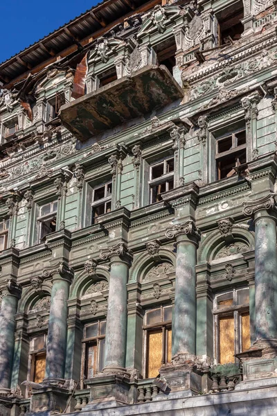 Mystická Zničená Fasáda Starého Historického Domu Počátku Století Ukrajina Oděsa — Stock fotografie