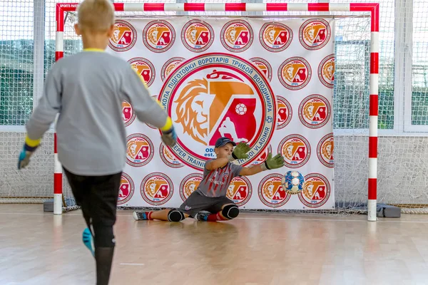 Odessa Ukraine Circa 2020 Crianças Jogam Mini Futebol Futsal Goleiro — Fotografia de Stock