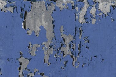 Eski, yıpranmış, beton bir duvardaki altın yağlı boyanın dokusu. Yaratıcı klasik tasarım için arka plan. Duvardaki kırık eski boya.